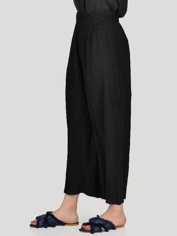 Pleated Wide-Leg Pants