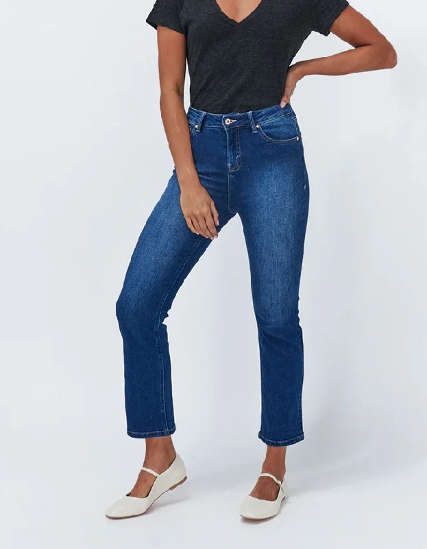 Vacay Hemmed Jean Cali Wash