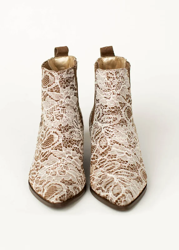 Chelzea Boot in Lace